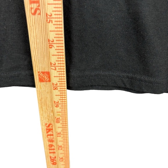 EUC Women's Black Tupac Graphic Tee Sz Large - Picture 3 of 6